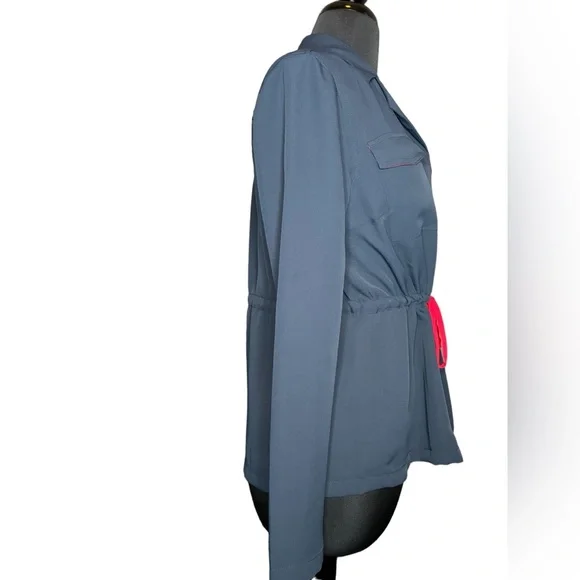 Tommy Hilfiger blouse. New with tags. Adjustable waist. Chiffon like 100polyest - Picture 2 of 8